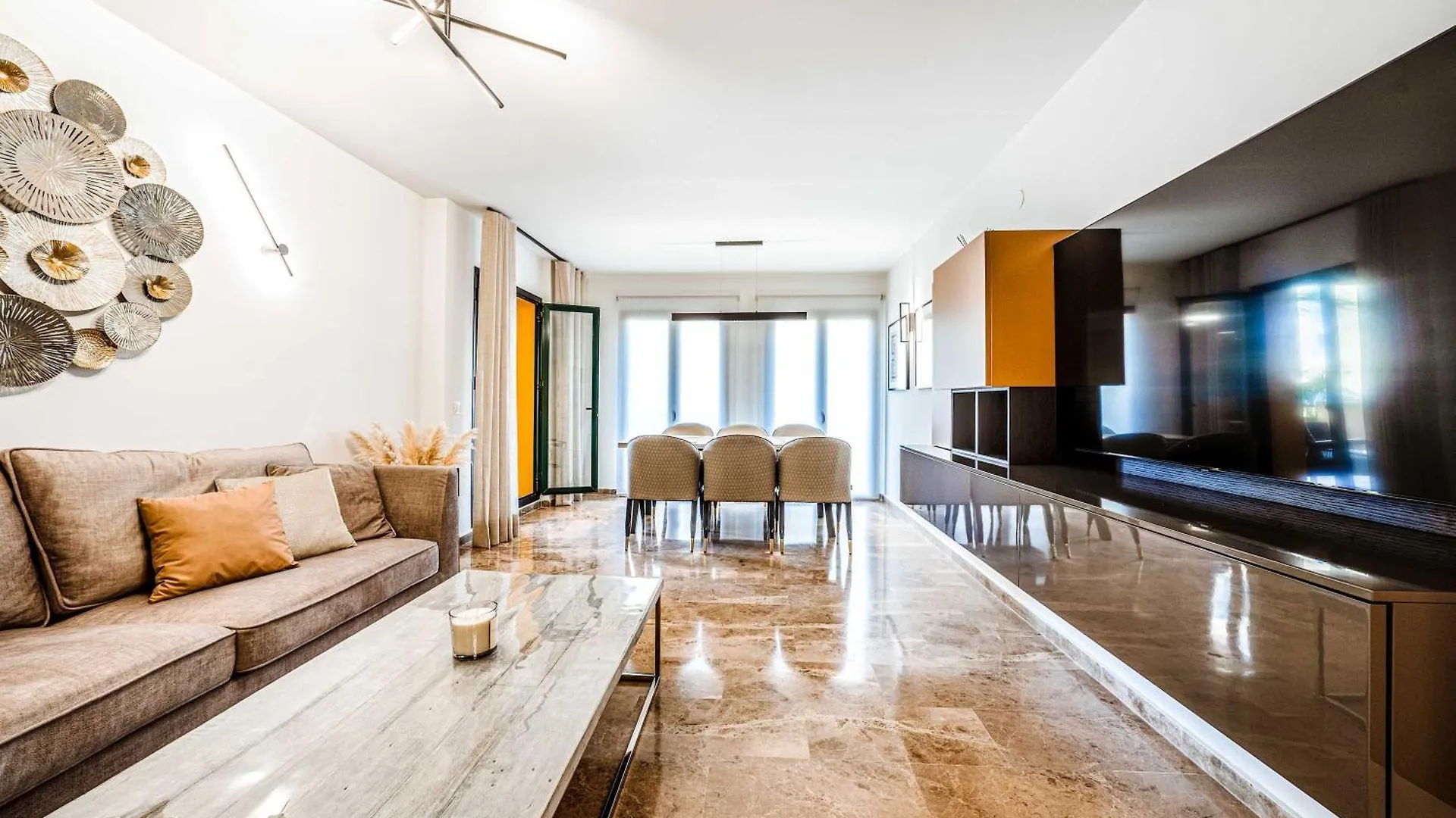 Apartamento Modern 3-Bedroom Haven In Los Almendros San Pedro Marbella