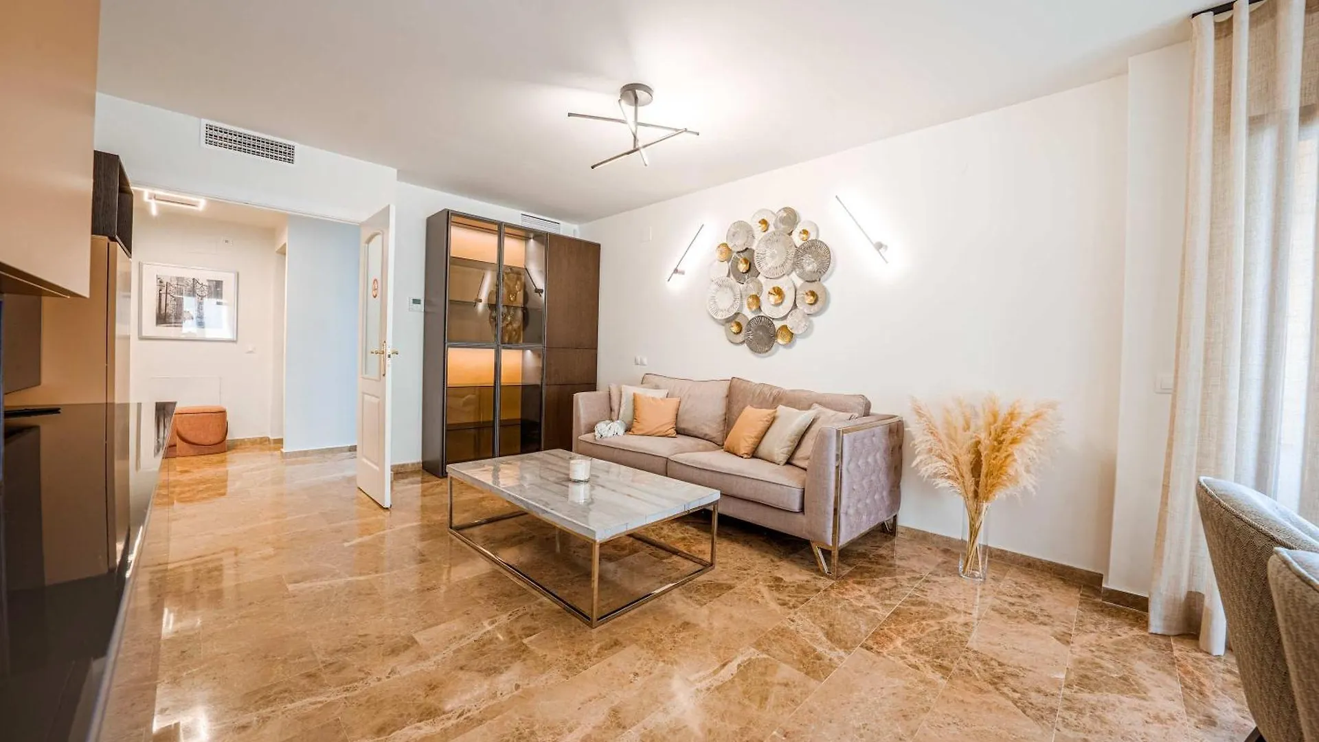Modern 3-Bedroom Haven In Los Almendros San Pedro Marbella