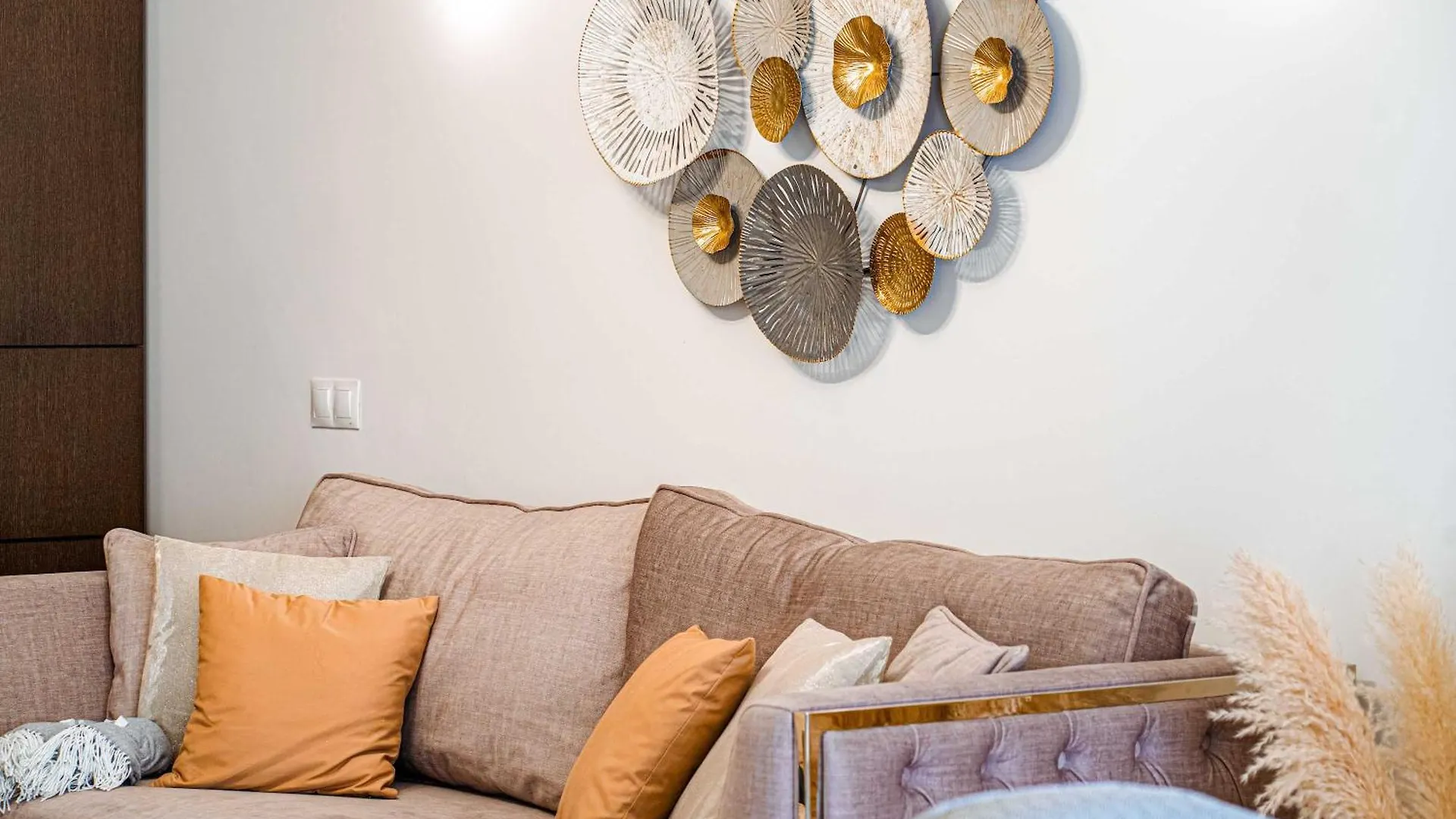 Modern 3-Bedroom Haven In Los Almendros San Pedro Marbella Spanien